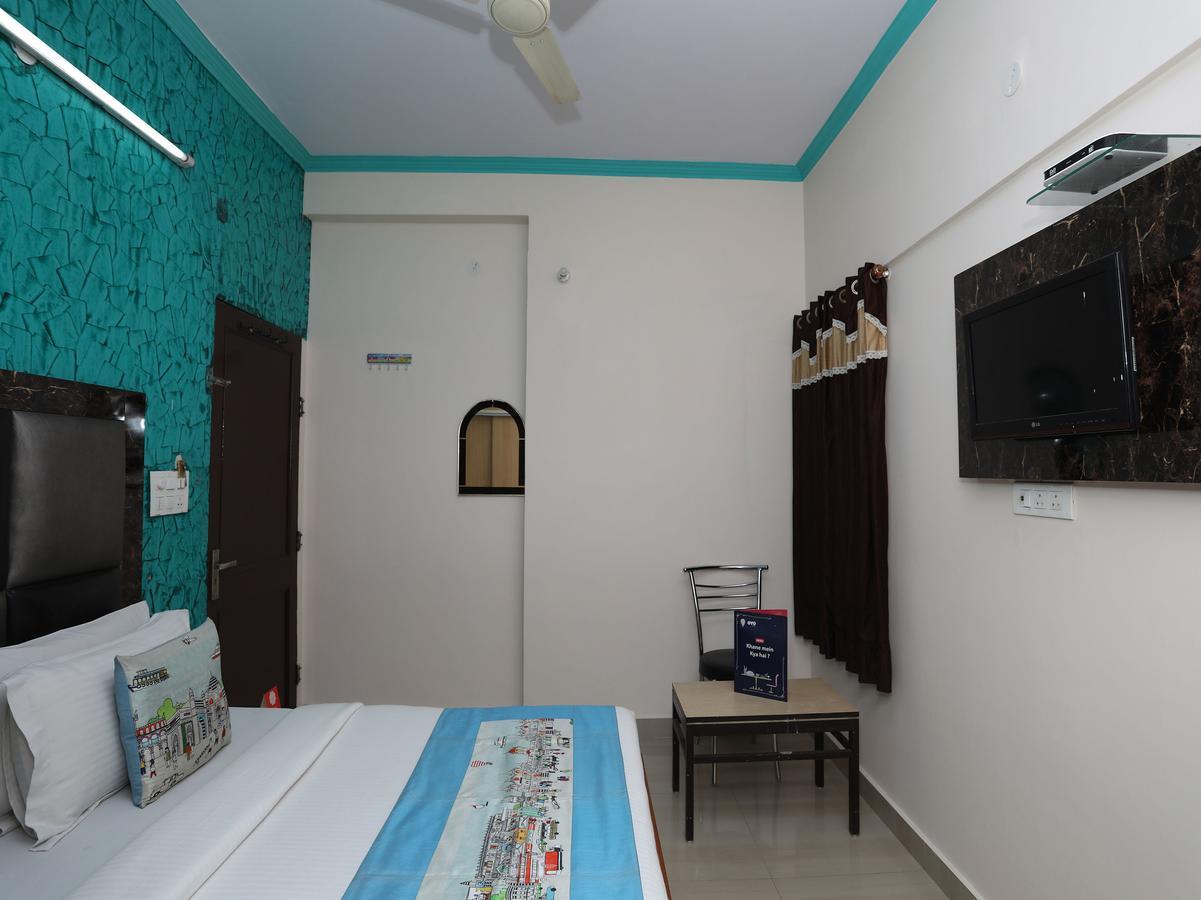 Hotel Deepak Jaipur Exteriör bild