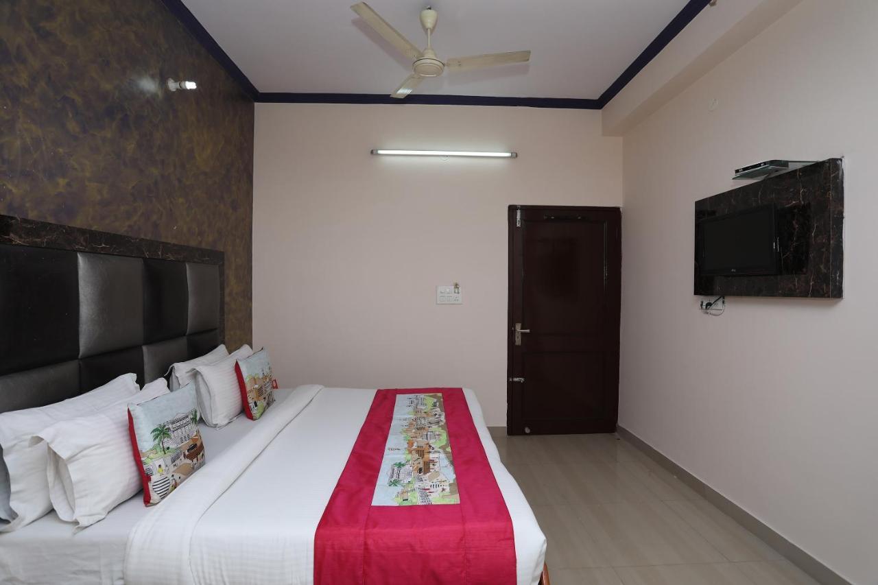 Hotel Deepak Jaipur Exteriör bild